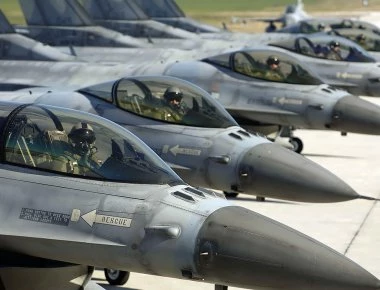 Δείτε πώς εκπαιδεύονται οι μαχητές της Πολεμικής Αεροπορίας (βίντεο)